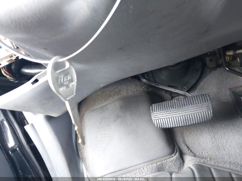 2000 Nissan Xterra Se/Xe VIN: 5N1ED28T0YC580814 Lot: 43250038