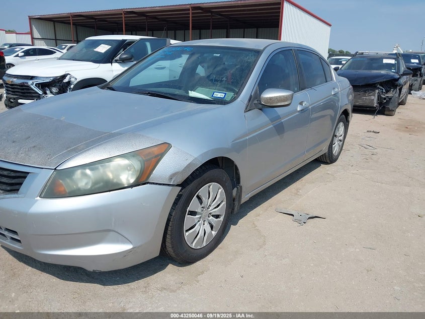 1HGCP26338A118993 2008 HONDA ACCORD photo no. 2
