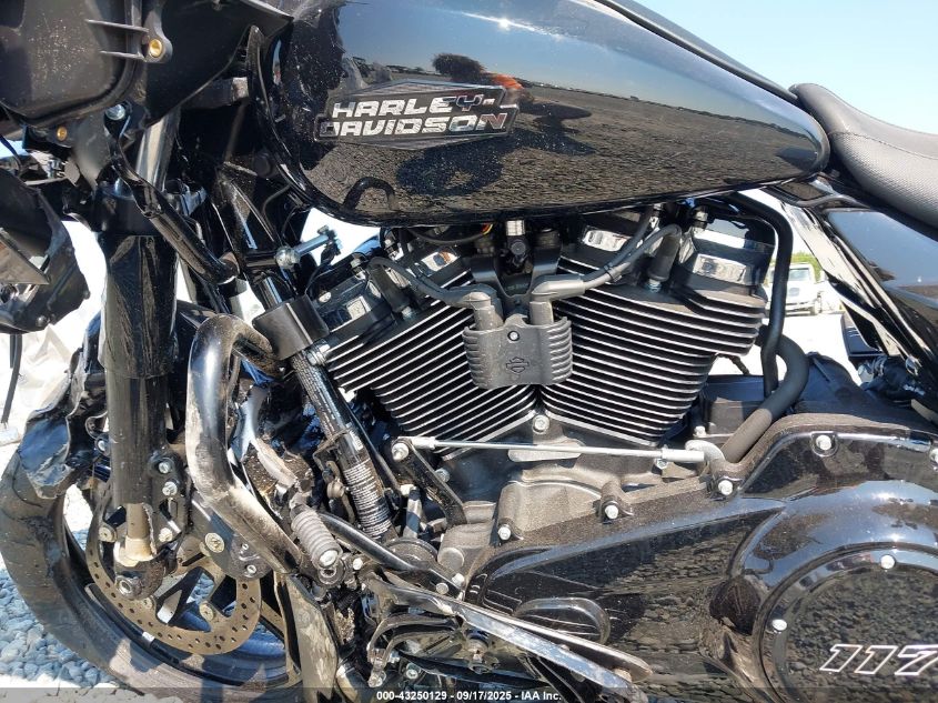 2024 Harley-Davidson Fltrx VIN: 1HD1KH711RB651617 Lot: 43250129