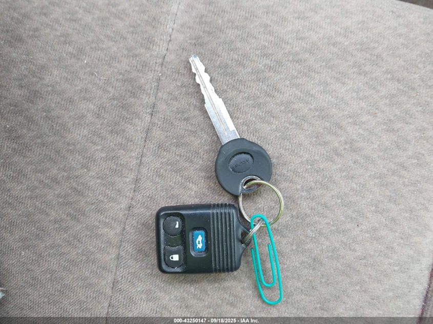 2002 Mazda 626 Lx VIN: 1YVGF22C025301173 Lot: 43250147