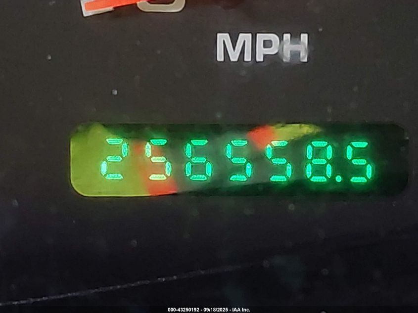 2004 Ford Excursion Xls/Xlt VIN: 1FMNU41L04EB33873 Lot: 43250192