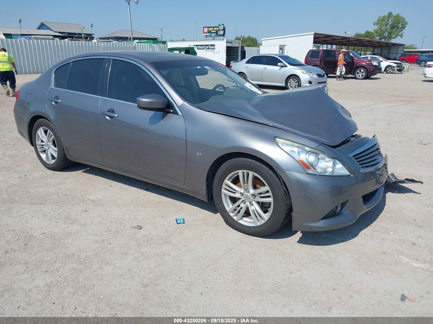 2015 INFINITI Q40 - JN1CV6AP8FM580924