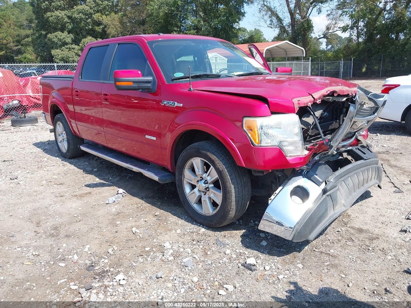 FORD F-150 LARIAT