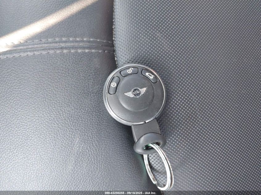 2013 Mini Countryman Cooper S VIN: WMWZC3C5XDWP24799 Lot: 43250255