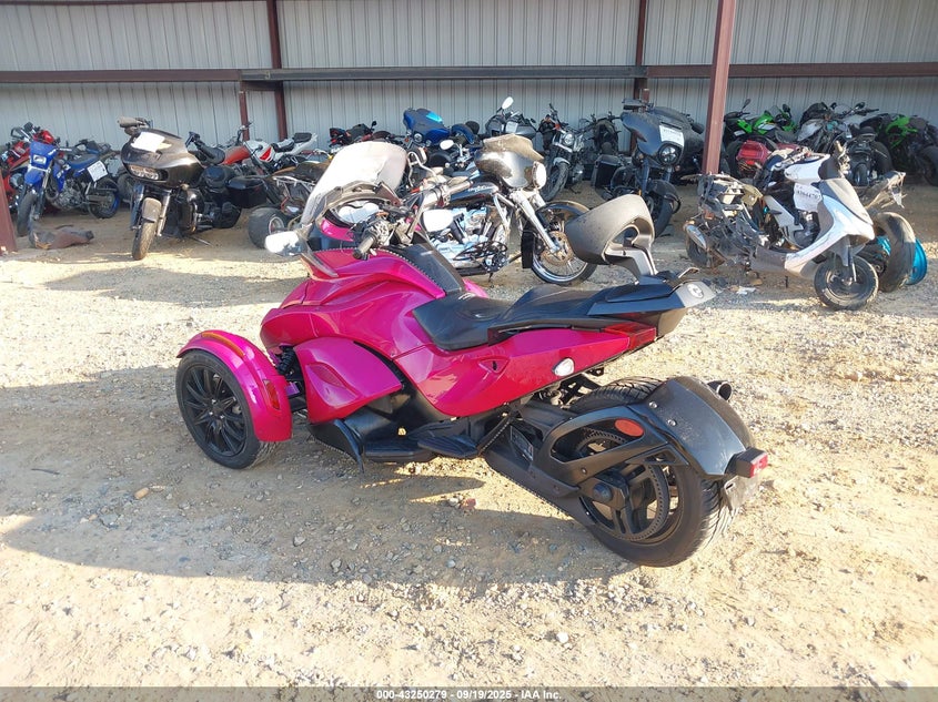 2013 Can-Am Spyder Roadster St/Sts/St Limited purple null null 2BXNCBC11DV002694 photo #4
