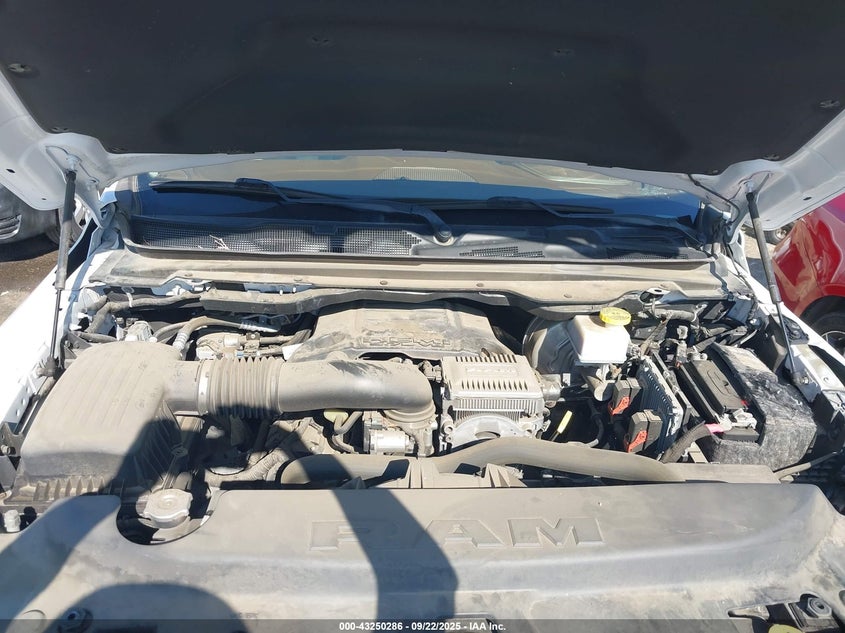 2020 Ram 1500 Laramie 4X2 5'7 Box VIN: 1C6RREJT1LN304942 Lot: 43250286