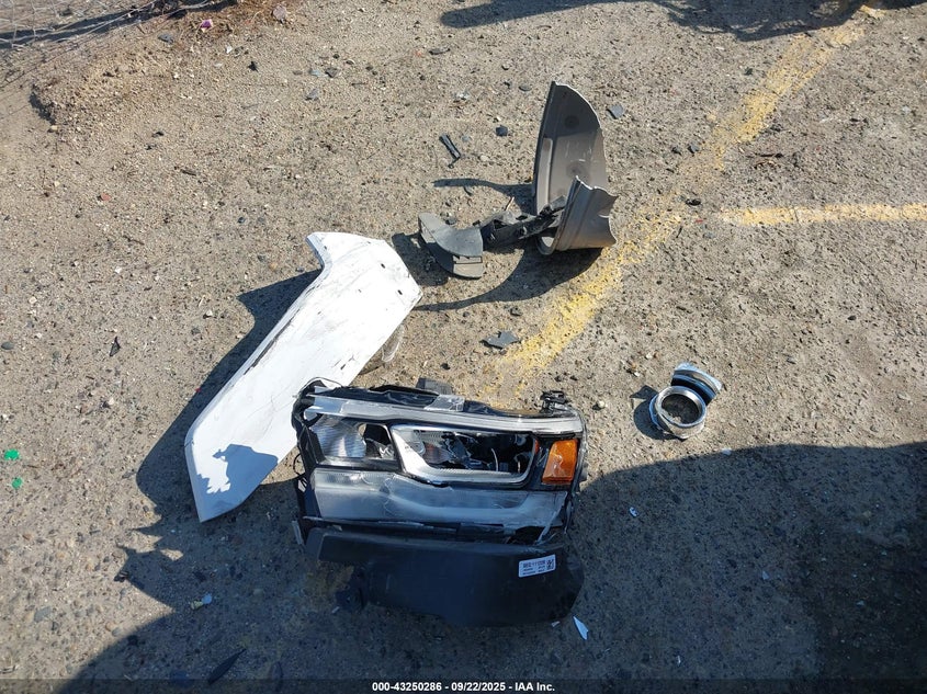 2020 Ram 1500 Laramie 4X2 5'7 Box VIN: 1C6RREJT1LN304942 Lot: 43250286