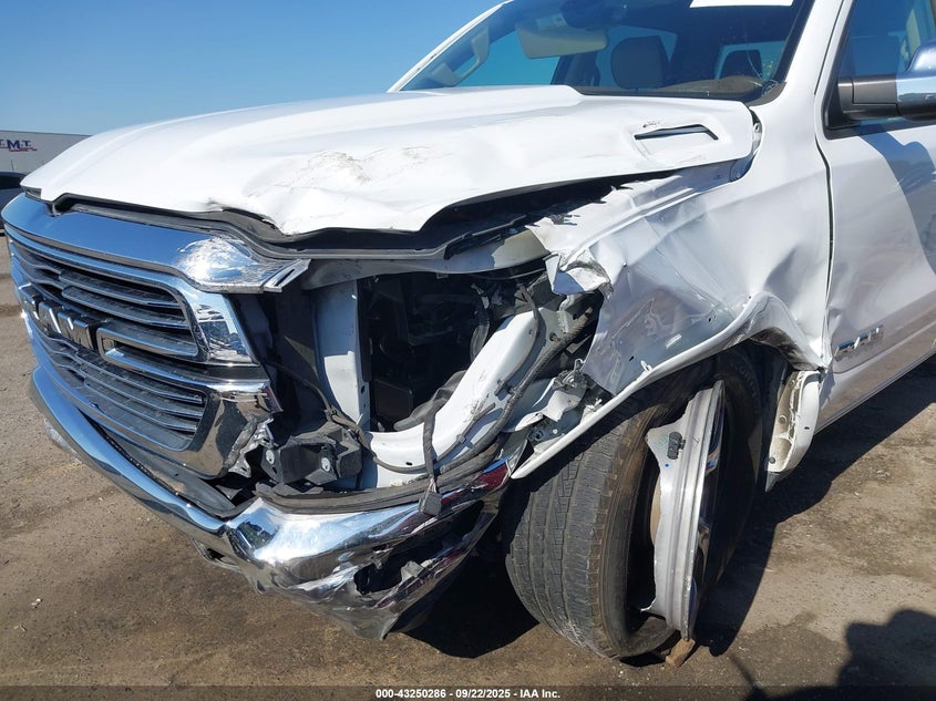 2020 Ram 1500 Laramie 4X2 5'7 Box VIN: 1C6RREJT1LN304942 Lot: 43250286