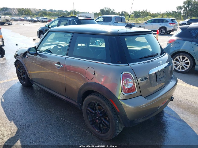 WMWSU3C50CT260839 2012 MINI COOPER photo no. 3