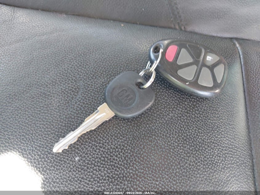 2013 CHEVROLET TAHOE LT - 1GNSKBE09DR316755