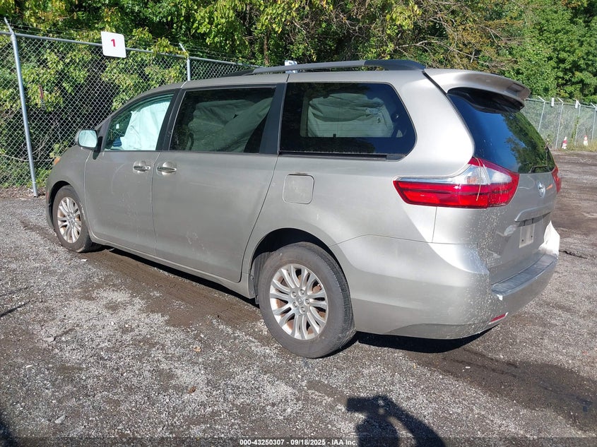 2015 TOYOTA SIENNA XLE 8 PASSENGER - 5TDYK3DC9FS579966