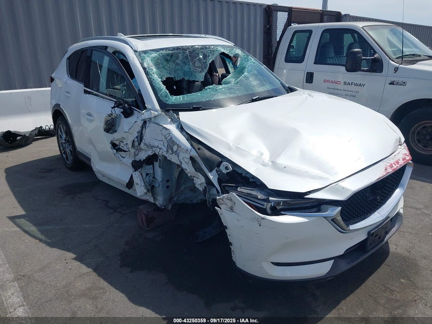 2019 MAZDA CX-5 SIGNATURE - JM3KFBEY8K0520832