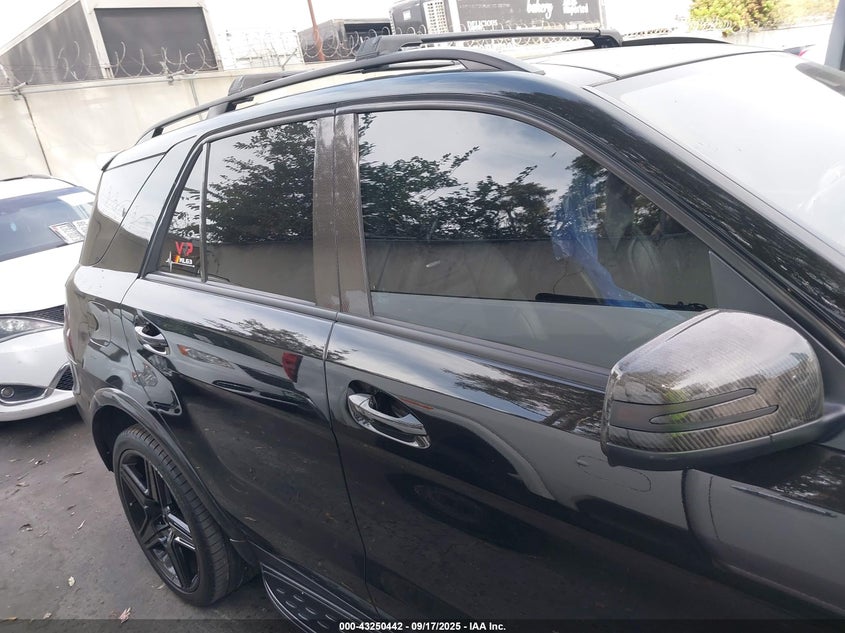 2013 MERCEDES-BENZ ML 63 AMG 4MATIC 4JGDA7EB7DA110203