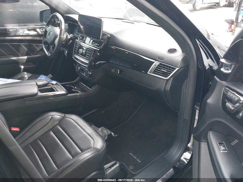 2013 MERCEDES-BENZ ML 63 AMG 4MATIC 4JGDA7EB7DA110203