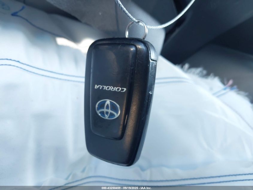 2022 Toyota Corolla Hybrid Le VIN: JTDEAMDE7N3013284 Lot: 43250459