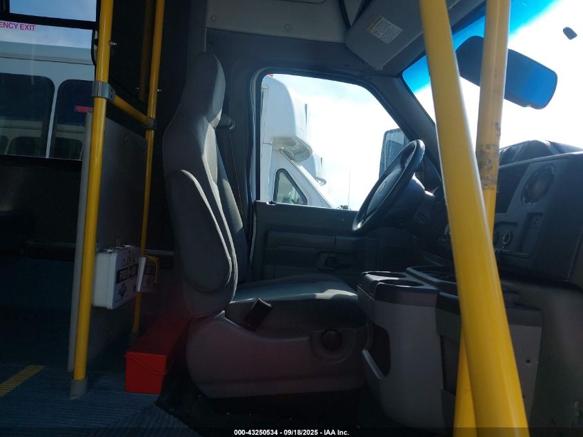 2019 Ford E-450 Cutaway VIN: 1FDFE4FS0KDC56142 Lot: 43250534