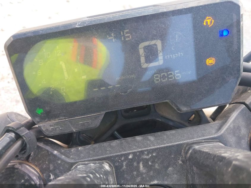 2023 Honda Cb650 Ra VIN: MLHRH025XP5400439 Lot: 43250535