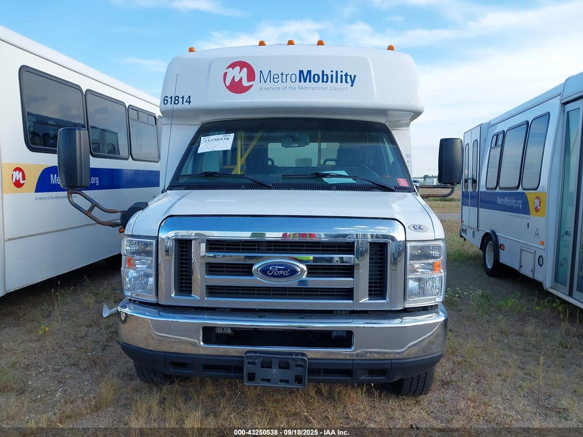 2019 Ford E-450 Cutaway VIN: 1FDFE4FS1KDC56165 Lot: 43250538