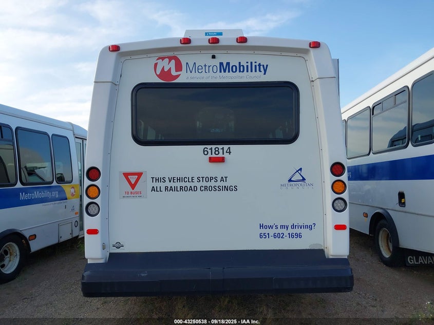 2019 Ford E-450 Cutaway VIN: 1FDFE4FS1KDC56165 Lot: 43250538