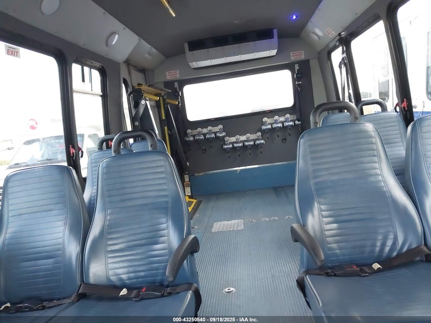 2019 Ford Econoline VIN: 1FDFE4FS9KDC56155 Lot: 43250540