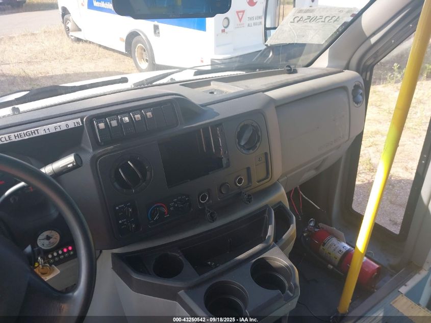 2019 Ford E-450 Cutaway VIN: 1FDFE4FS1KDC56151 Lot: 43250542