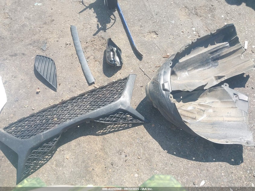 2020 TOYOTA CAMRY SE - 4T1G11AKXLU510527