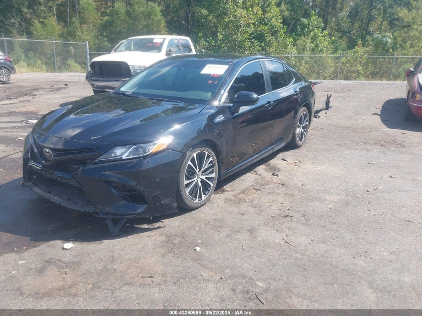 2020 TOYOTA CAMRY SE - 4T1G11AKXLU510527