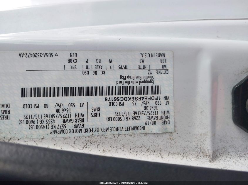 2019 Ford E-450 Cutaway VIN: 1FDFE4FS6KDC56176 Lot: 43250578