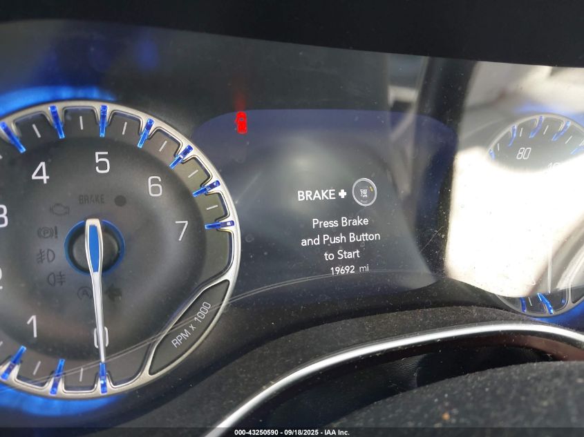 2017 Chrysler Pacifica Limited VIN: 2C4RC1GG9HR745645 Lot: 43250590