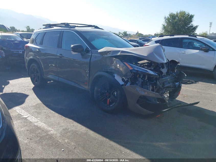 NISSAN ROGUE ROCK CREEK