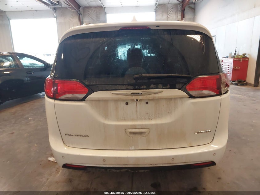 2019 Chrysler Pacifica Limited VIN: 2C4RC1GG6KR655411 Lot: 43250595