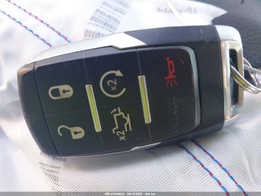 2022 Ram 3500 Laramie 4X4 8' Box VIN: 3C63RRJL5NG113310 Lot: 43250622