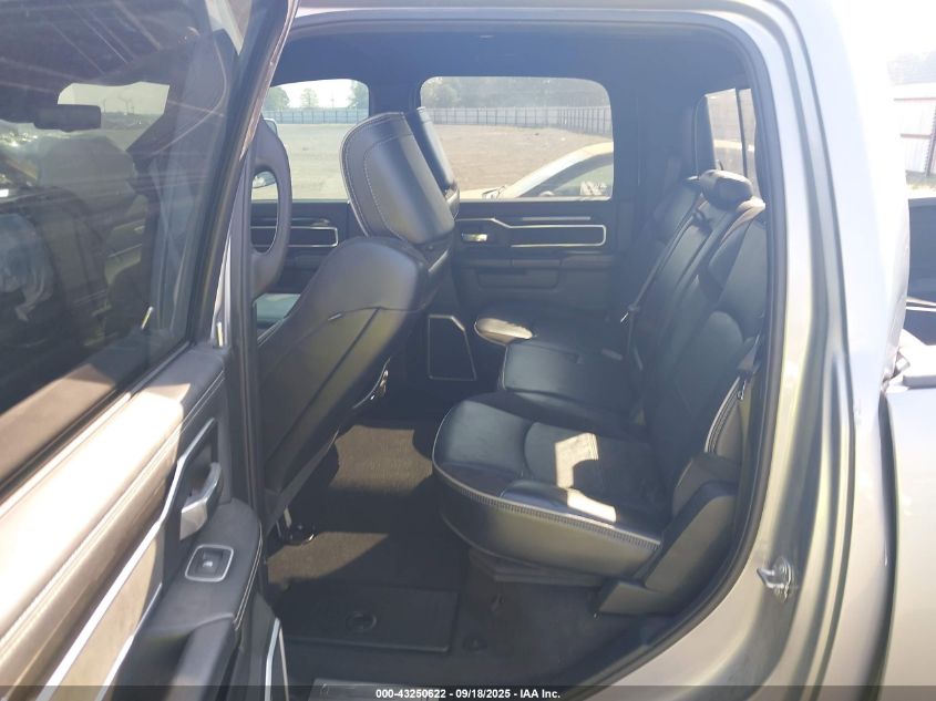 2022 Ram 3500 Laramie 4X4 8' Box VIN: 3C63RRJL5NG113310 Lot: 43250622