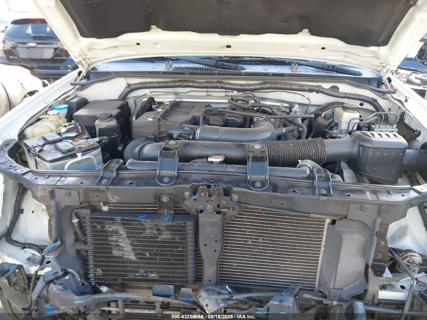 2015 NISSAN FRONTIER SV-I4 - 1N6BD0CT9FN732140