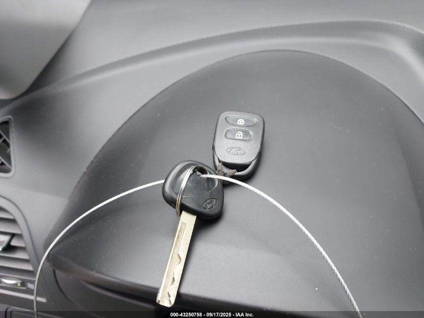 2012 Hyundai Accent Se VIN: KMHCU5AEXCU053046 Lot: 43250758