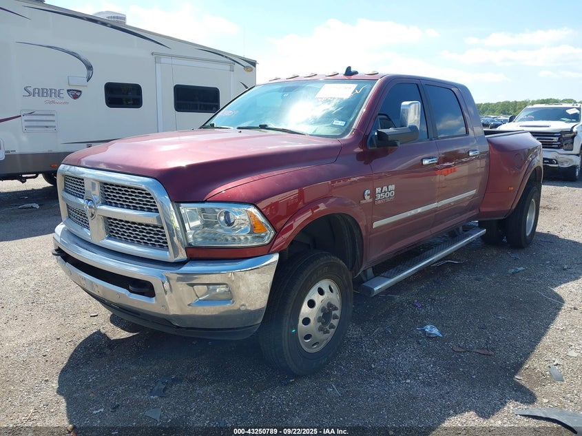 3C63RRMLXJG200772 2018 RAM 3500 photo no. 2
