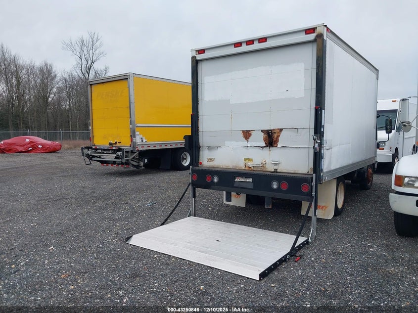 4KDC4B1UX8J802099 2008 GMC  photo no. 4
