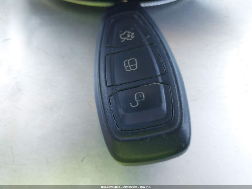 2013 Ford Focus Titanium VIN: 1FADP3N25DL182426 Lot: 43250889