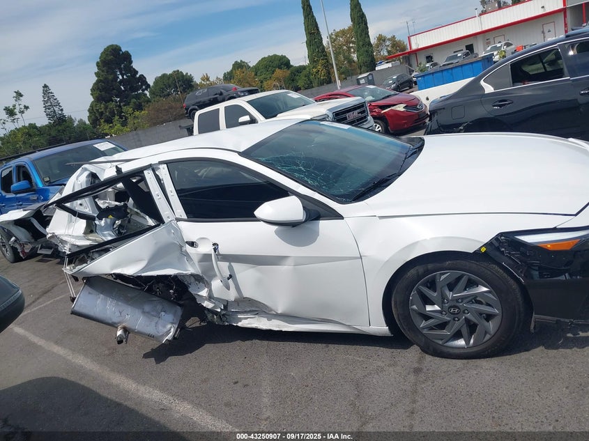 2025 HYUNDAI ELANTRA HYBRID BLUE KMHLM4DJXSU167453