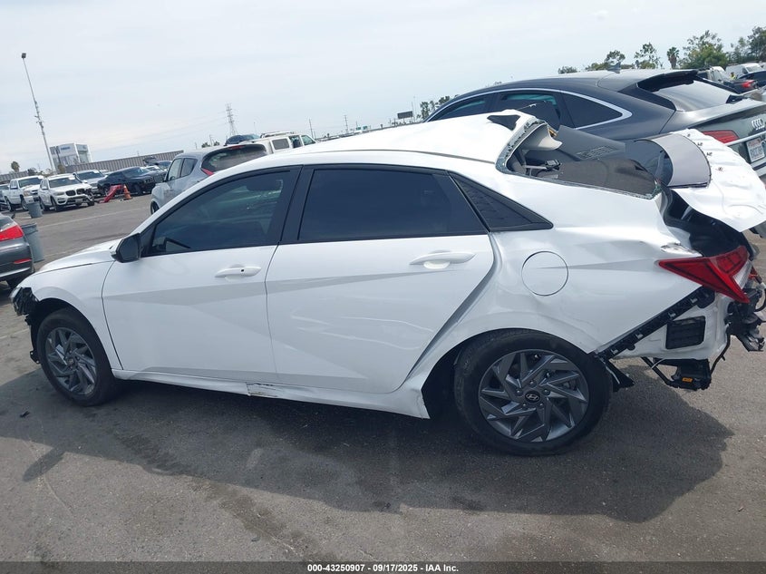 2025 HYUNDAI ELANTRA HYBRID BLUE KMHLM4DJXSU167453