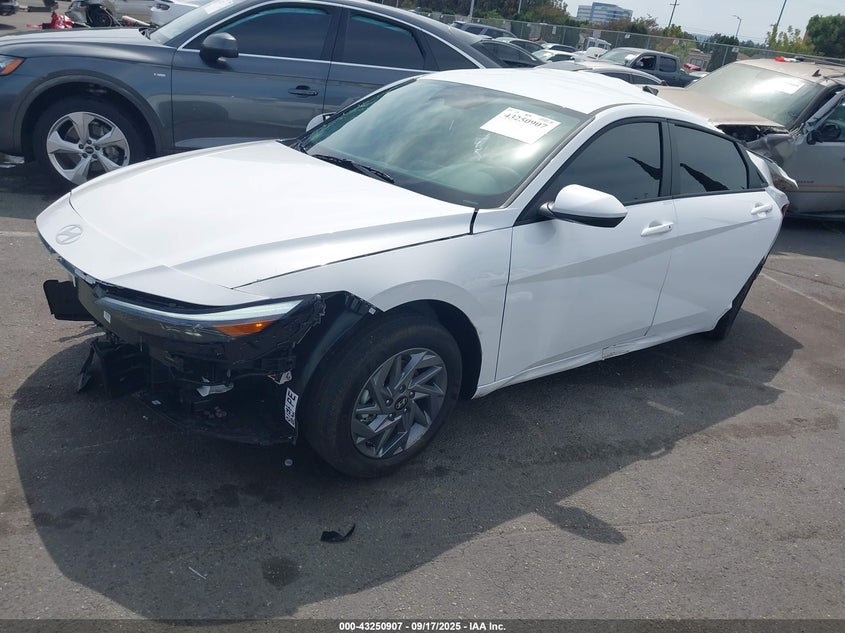 2025 HYUNDAI ELANTRA HYBRID BLUE KMHLM4DJXSU167453