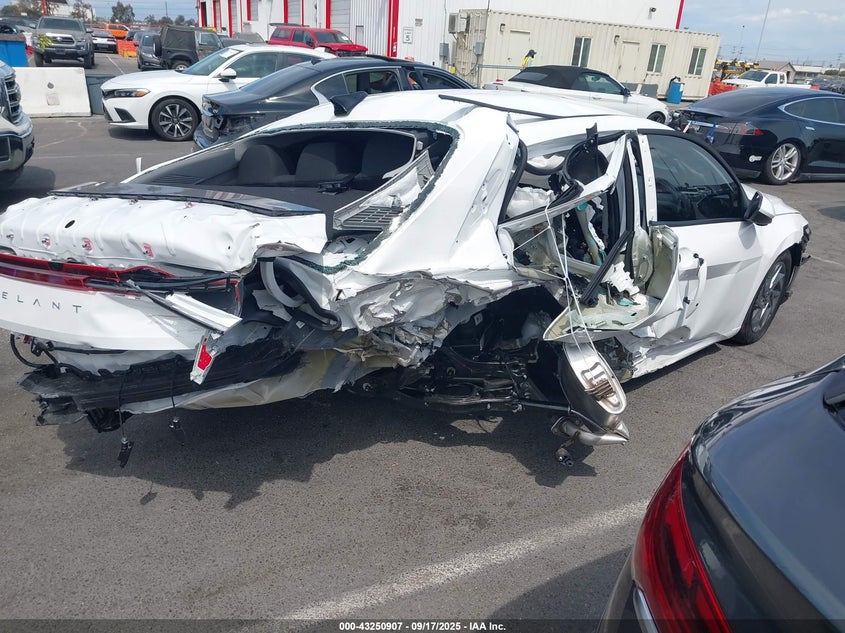 2025 HYUNDAI ELANTRA HYBRID BLUE KMHLM4DJXSU167453