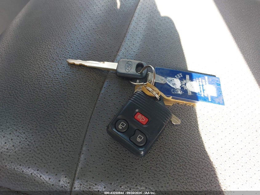 2011 Ford E-450 Cutaway VIN: 1FDXE4FL4BDB20464 Lot: 43250944