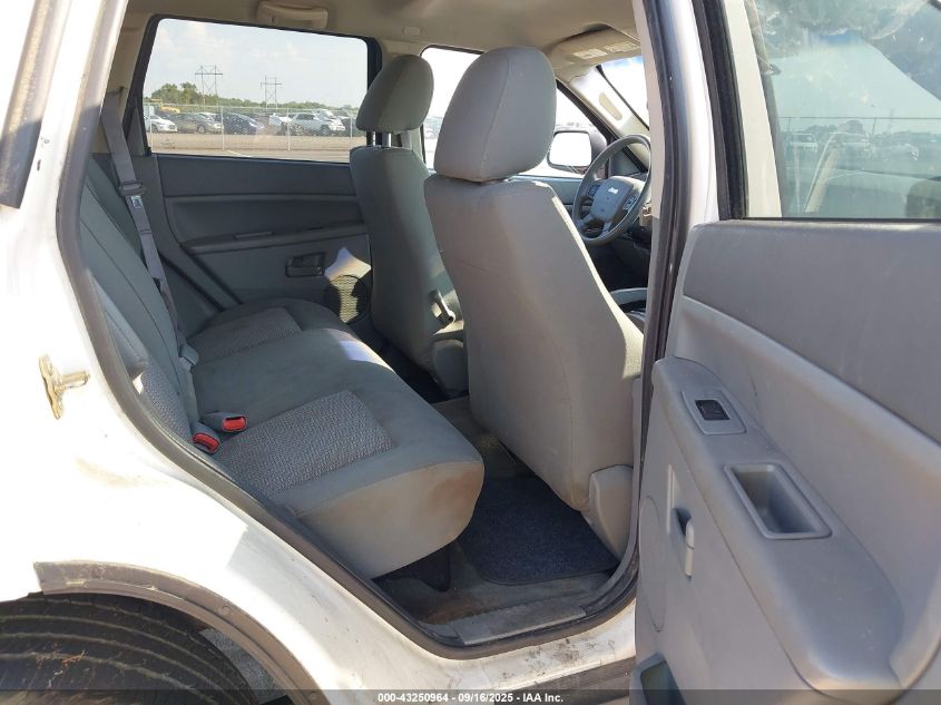 2007 Jeep Grand Cherokee Laredo VIN: 1J8GR48K87C600641 Lot: 43250964