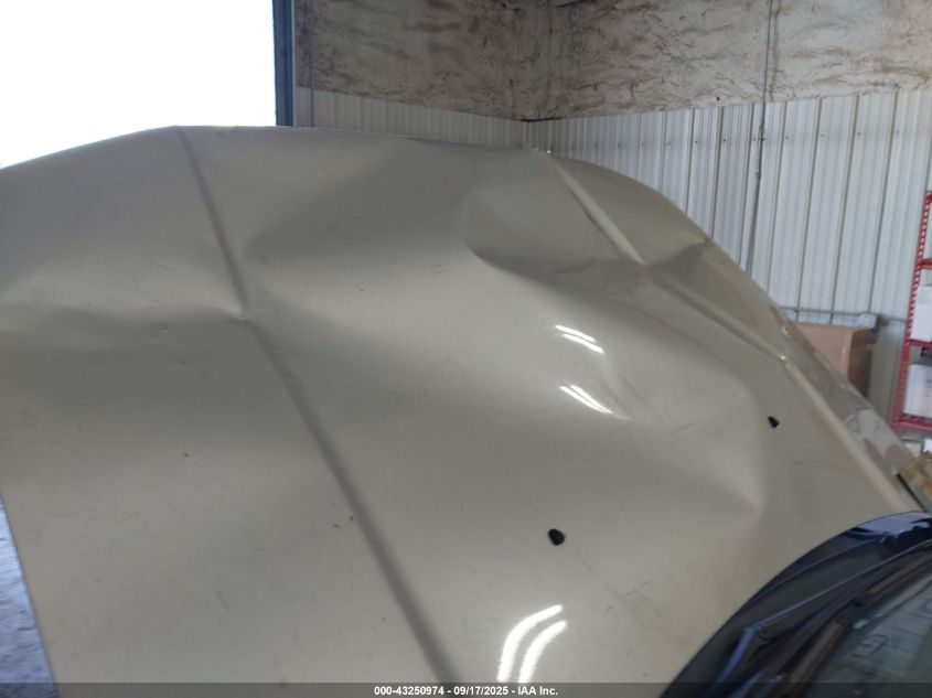 2009 Ford Escape Limited VIN: 1FMCU04G69KA79213 Lot: 43250974