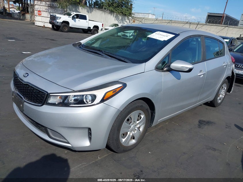 2017 KIA FORTE LX - KNAFK5A81H5680735