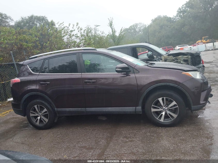 2018 TOYOTA RAV4 XLE - 2T3RFREVXJW809193
