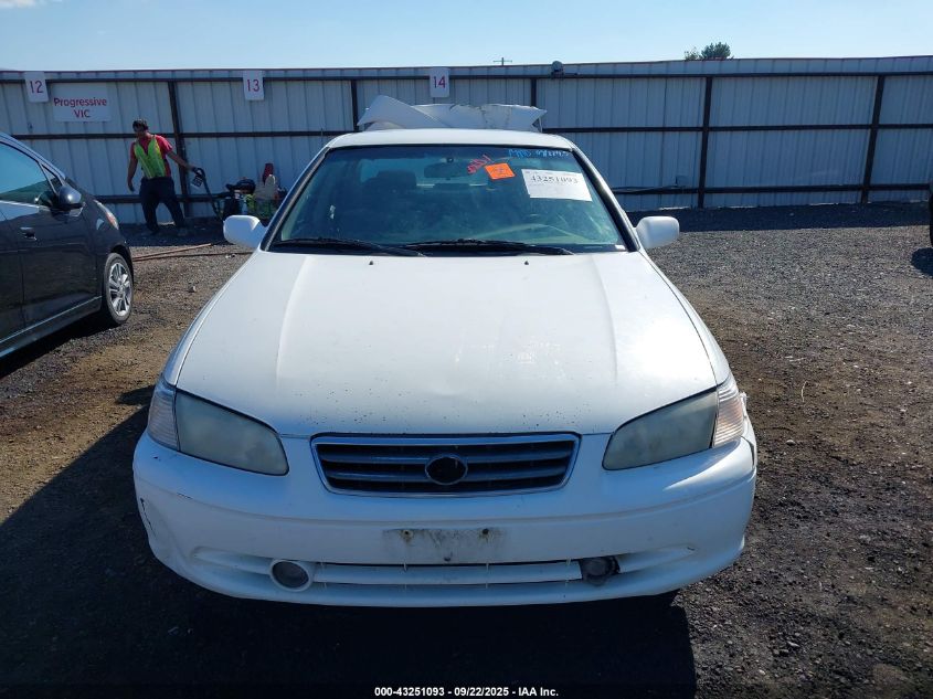2000 Toyota Camry Le VIN: JT2BG22K4Y0462645 Lot: 43251093