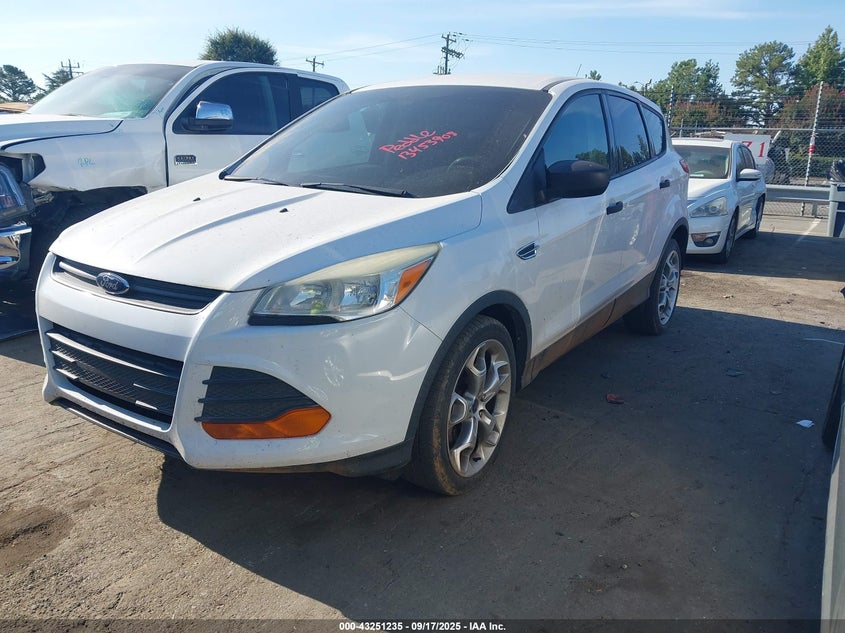 2015 FORD ESCAPE S 1FMCU0F7XFUA45594