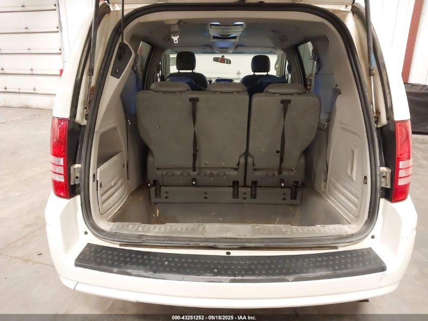 2009 Chrysler Town & Country Touring VIN: 2A8HR54119R577639 Lot: 43251252